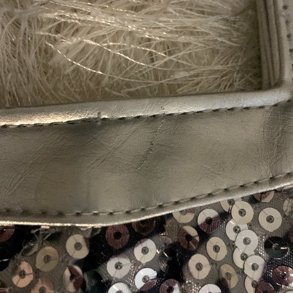 Sequin Hat and Purse Set - Picture 5 of 5